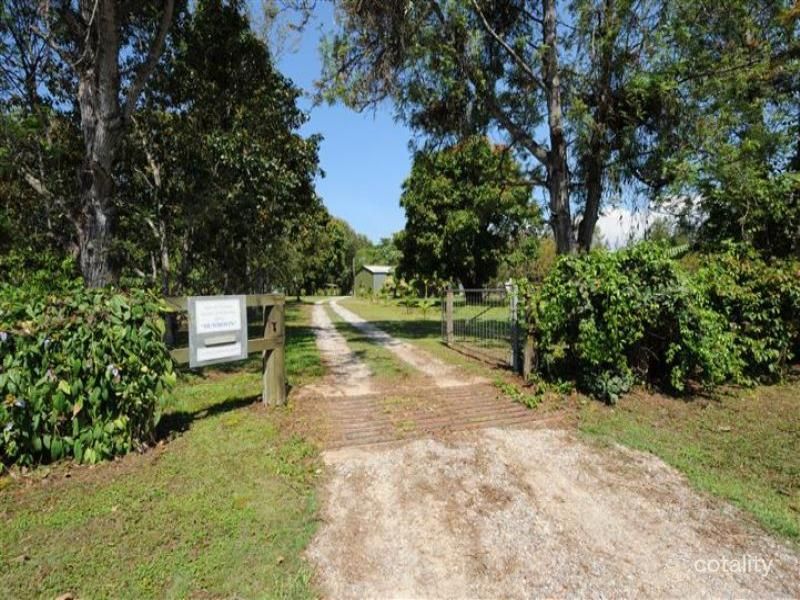 235 Pikes Crossing Rd, Benaraby, QLD 4680