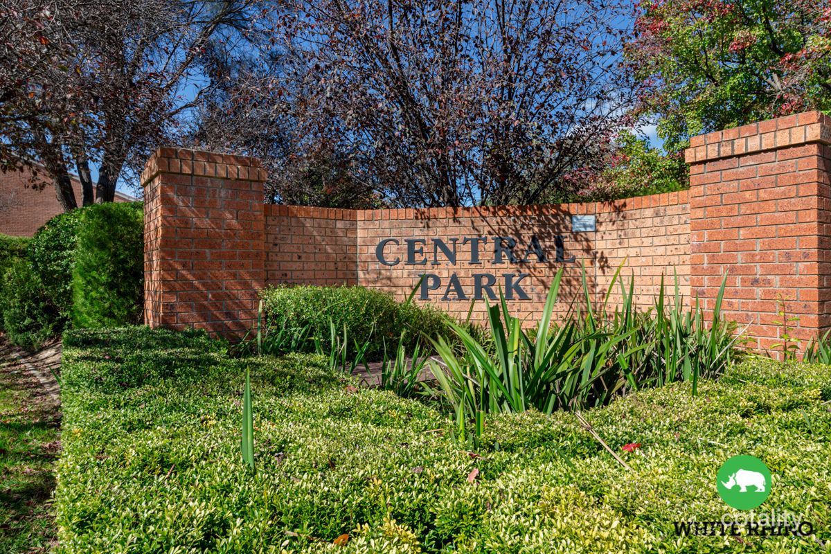 21/12 Albermarle Pl, Phillip, ACT 2606