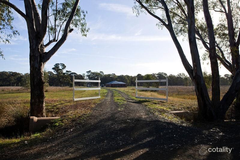 147 Oberins Rd, Goornong, VIC 3557