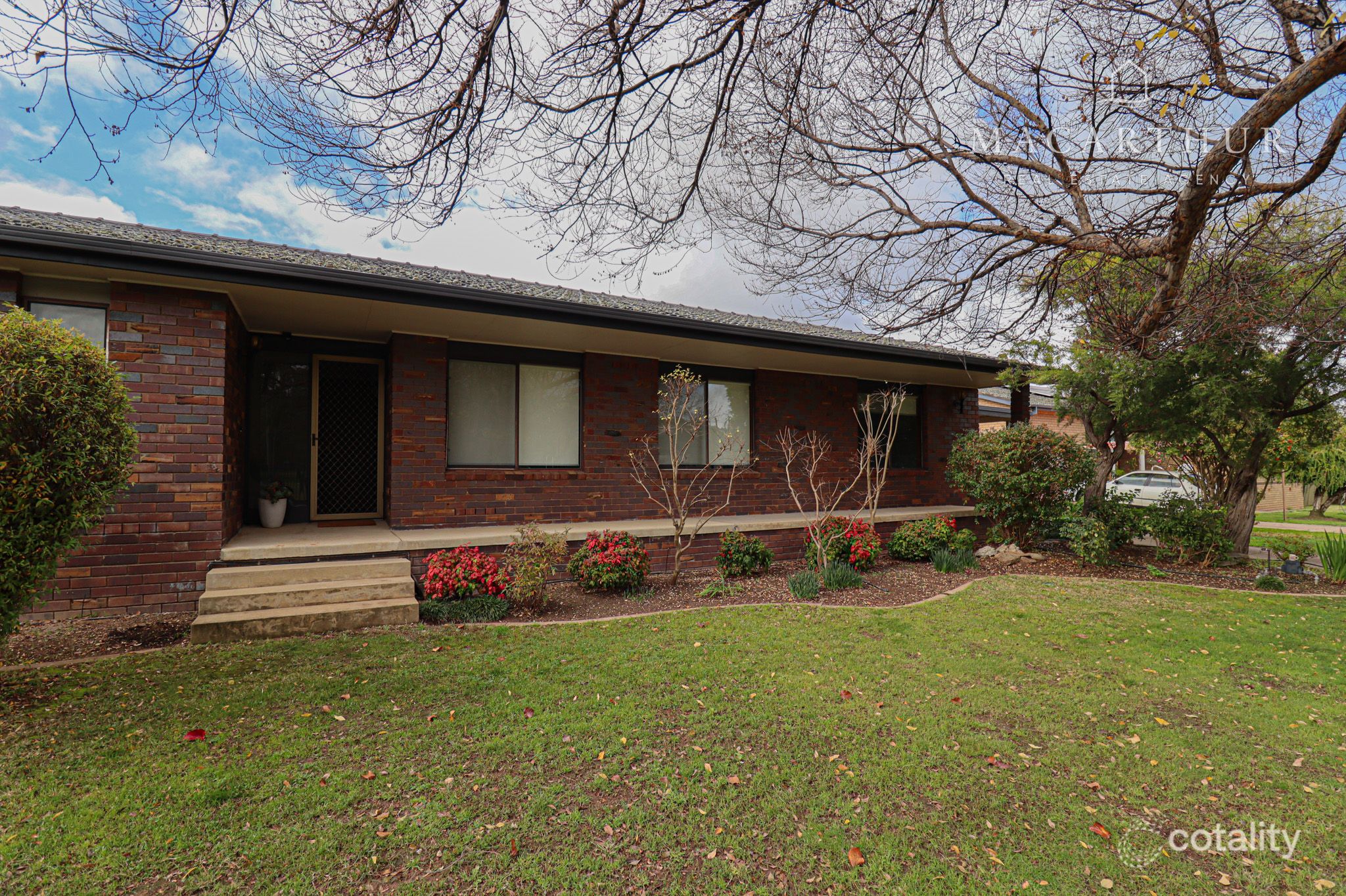 28 Banks Ave, Kooringal, NSW 2650