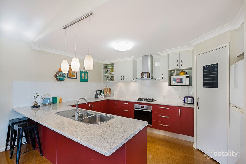 89a North St, Harlaxton, QLD 4350