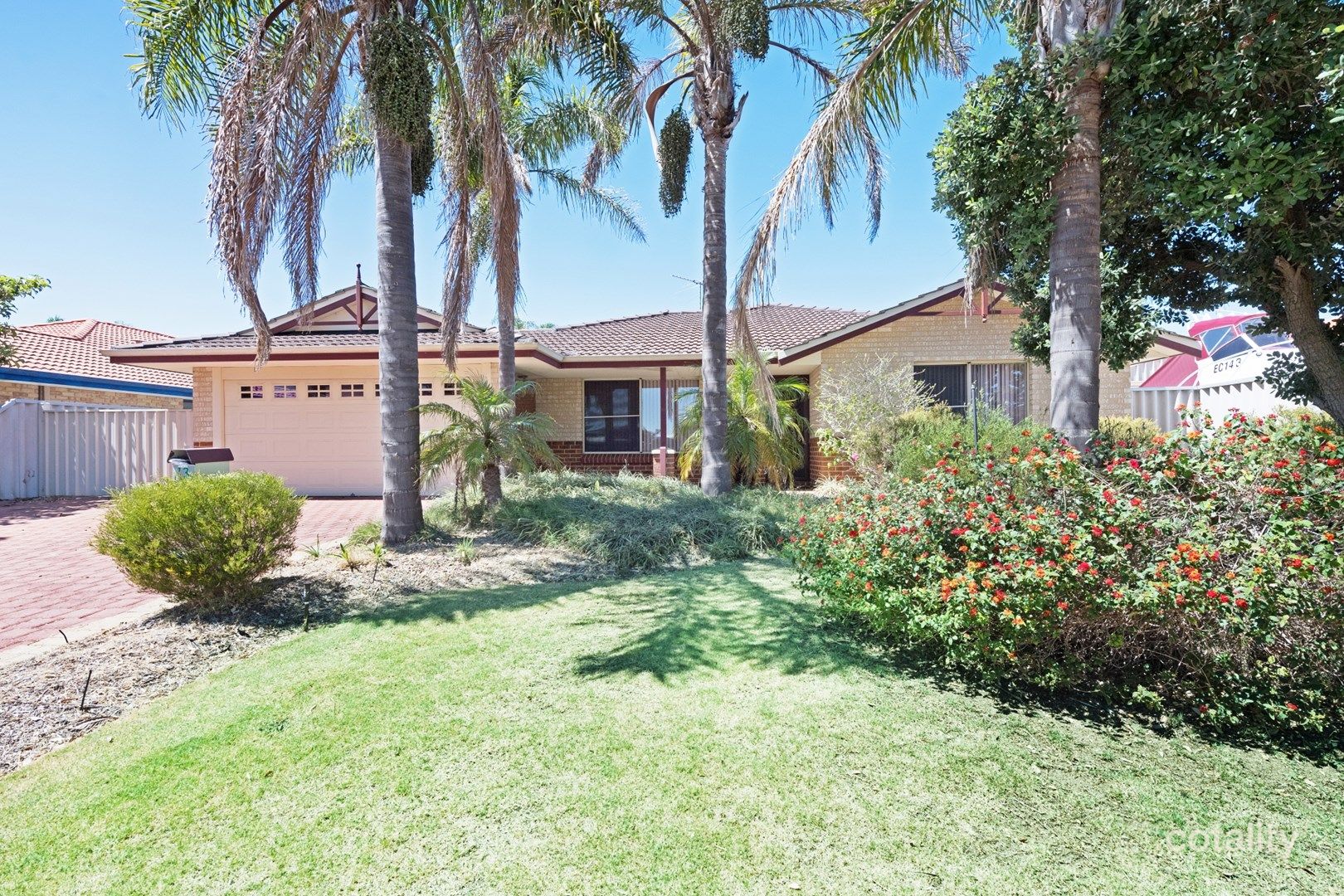 13 Grand Ocean Bvd, Port Kennedy, WA 6172