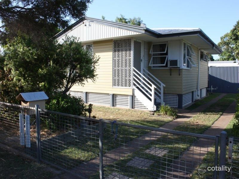 11 Frazer St, Emerald, QLD 4720