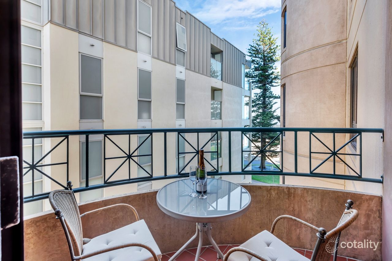 23/1 South Esplanade, Glenelg, SA 5045