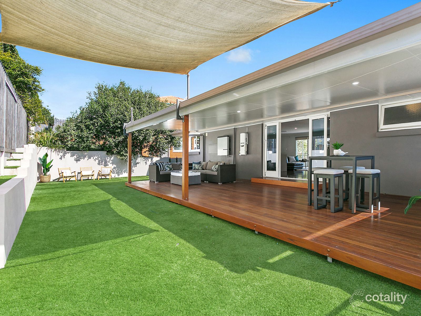 21 Gardenvale St, Holland Park West, QLD 4121