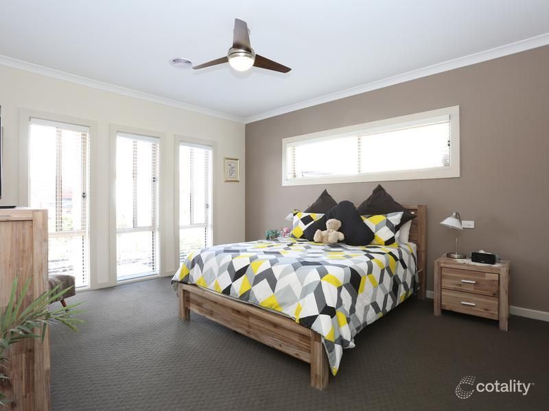 1 Roxburgh Cres, Blakeview, SA 5114