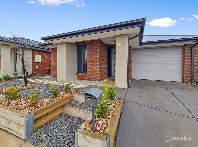 69 Abbeygate Dr, Werribee, VIC 3030