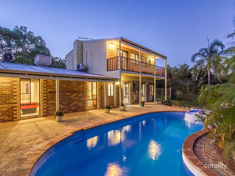 18 Goldsmith Dr, Wellard, WA 6170