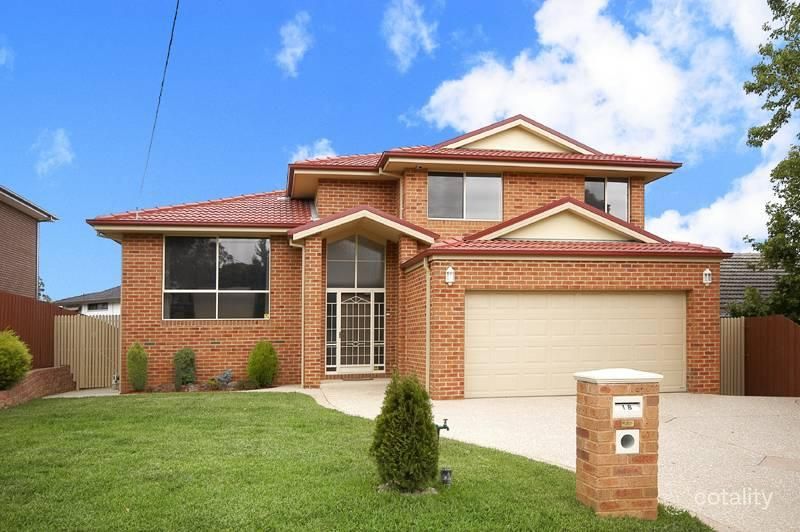 18 Mount Pleasant Dr, Mount Waverley, VIC 3149