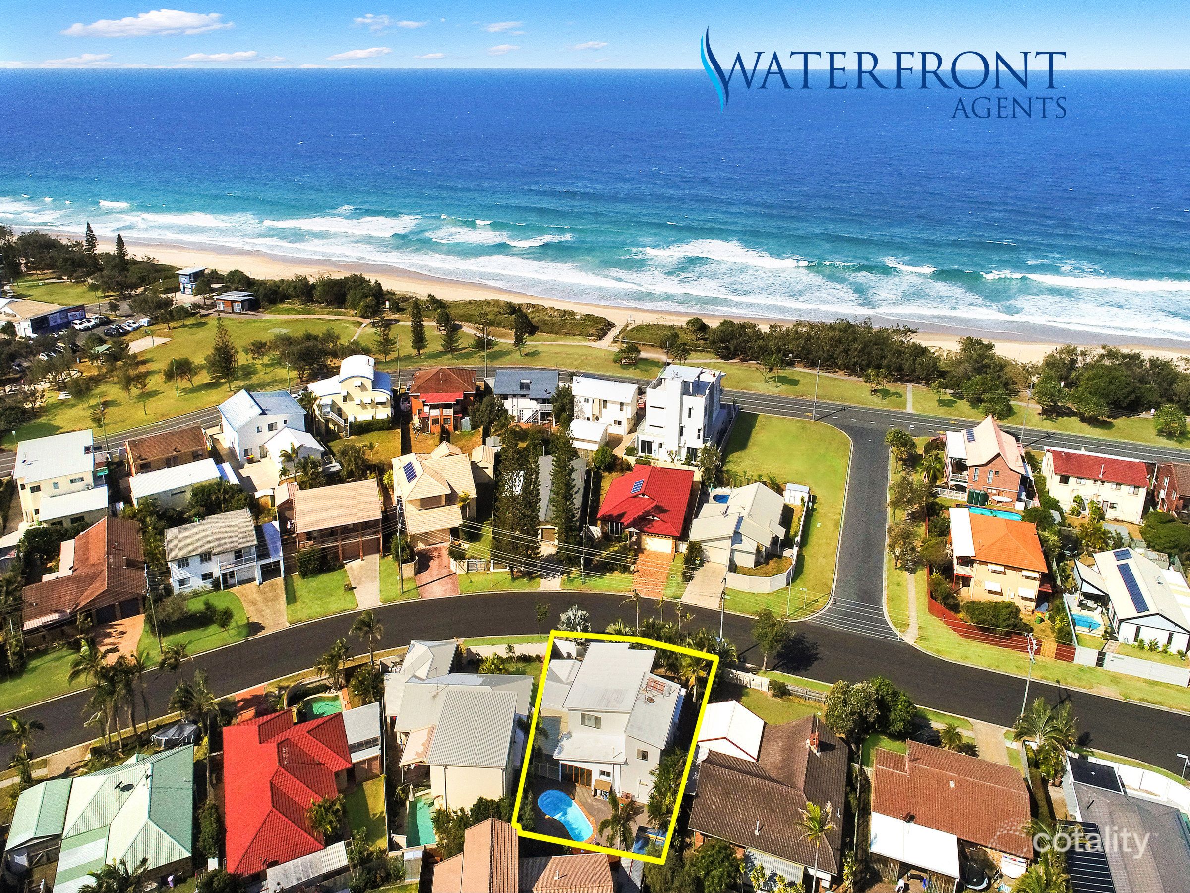 62 Lowanna Dr, Buddina, QLD 4575