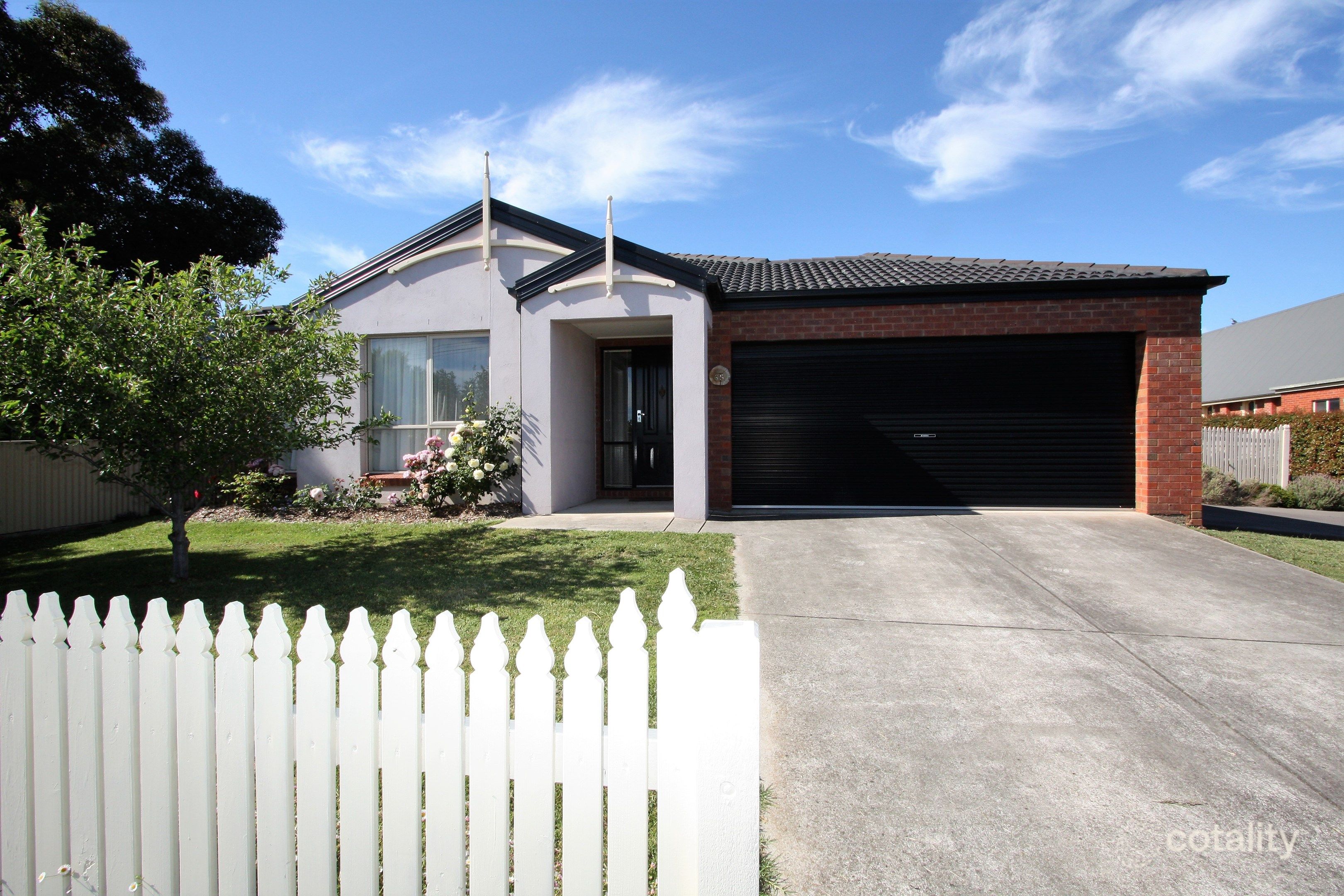 1/65 Curdie St, Cobden, VIC 3266