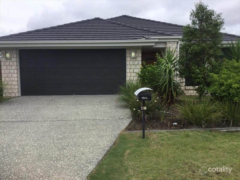 40 Hollyoak Cres, Pimpama, QLD 4209
