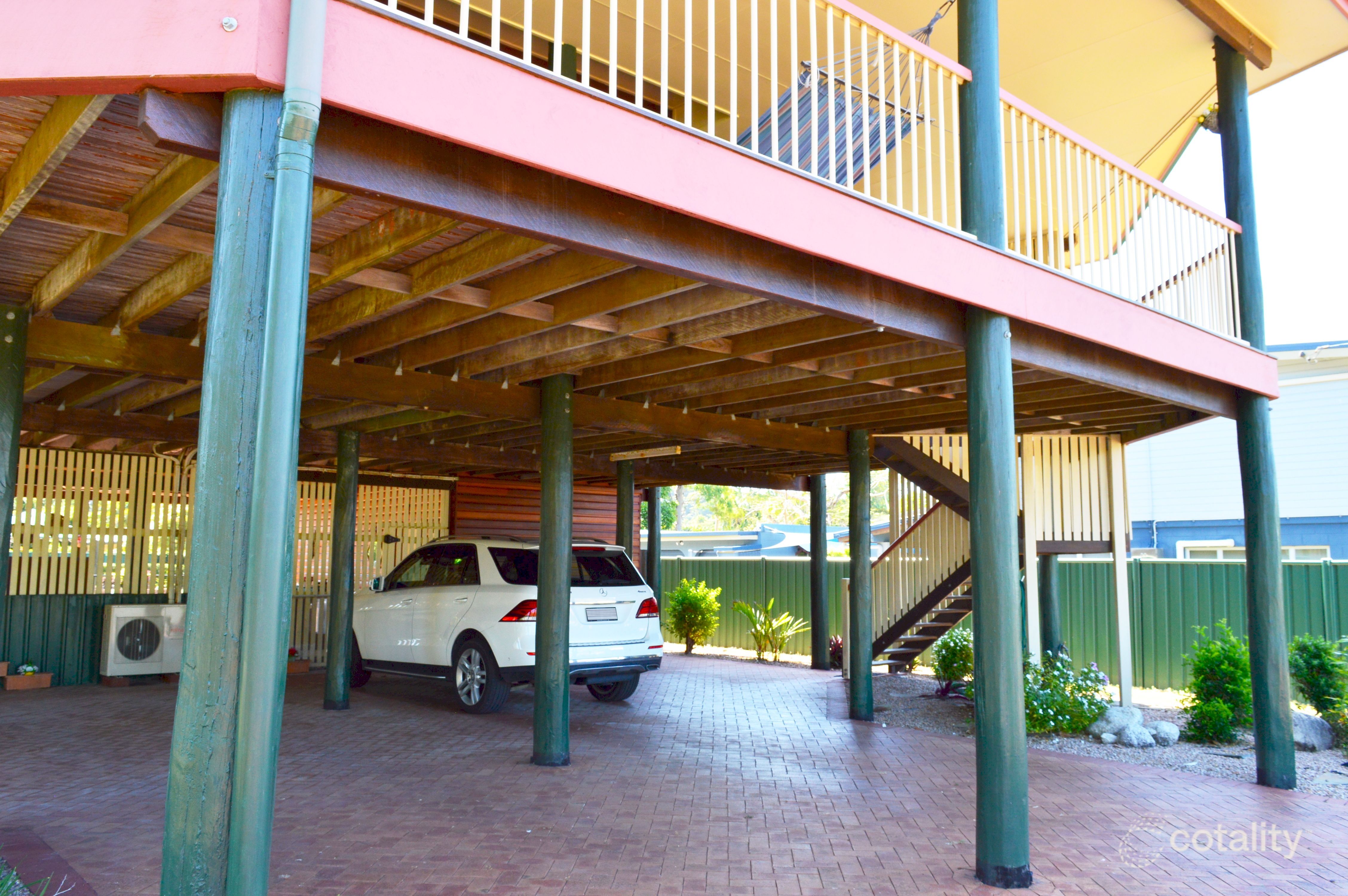30 Wall, South Mission Beach, QLD 4852