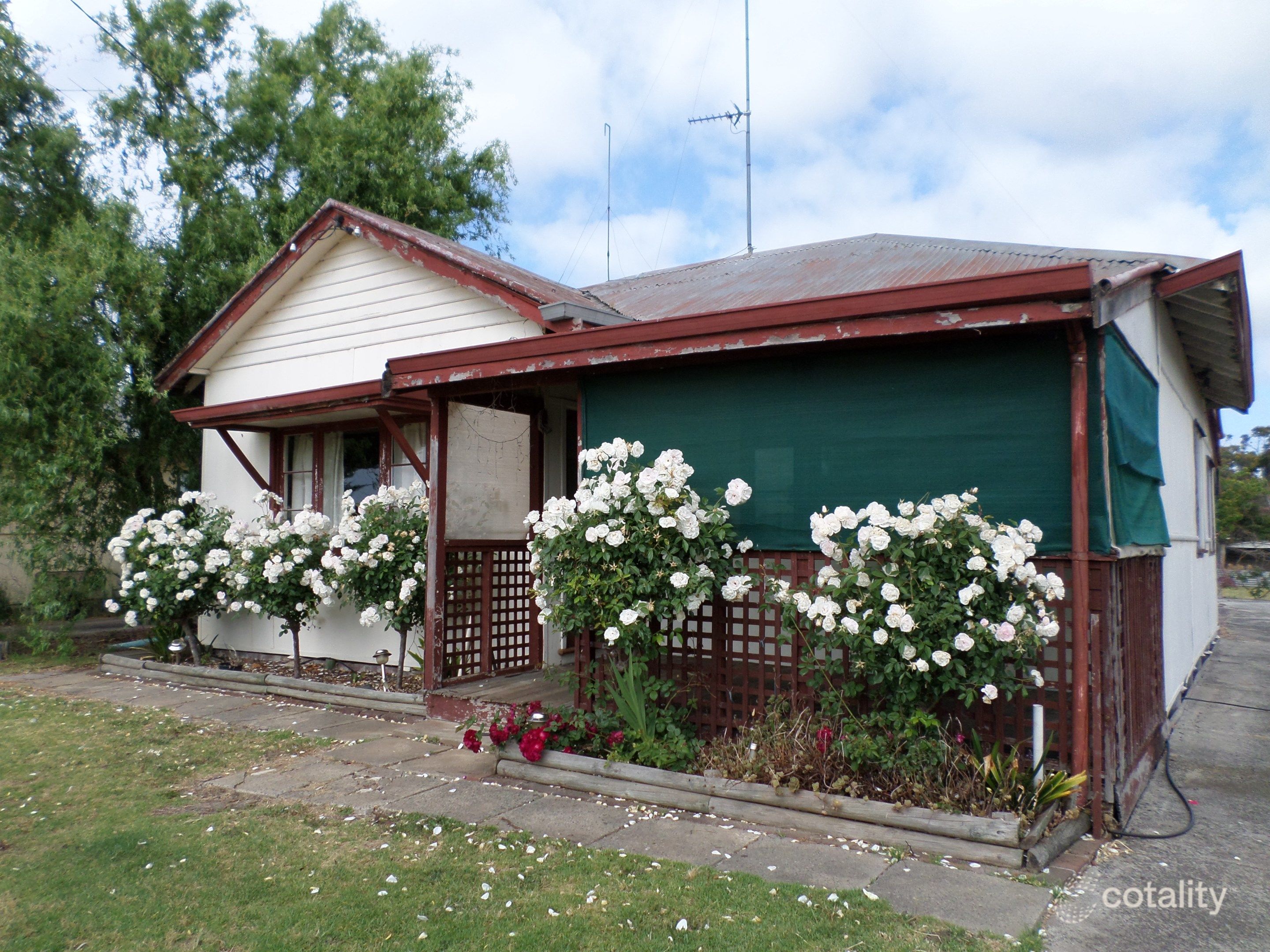 41 Clarke St, Manjimup, WA 6258