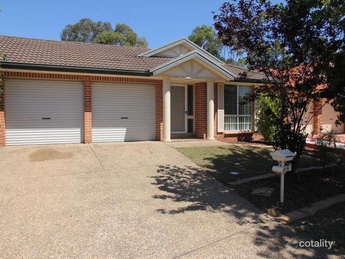 8 Wattle Grove Dr, Wattle Grove, NSW 2173
