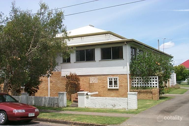 25 Fourth Ave, Sandgate, QLD 4017
