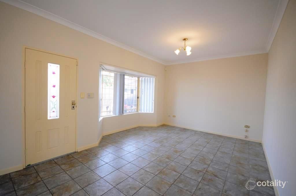 18a Elsinore St, Merrylands, NSW 2160