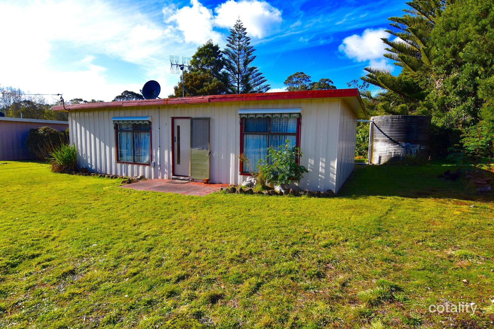 1 Stockdale Ave, Sisters Beach, TAS 7321