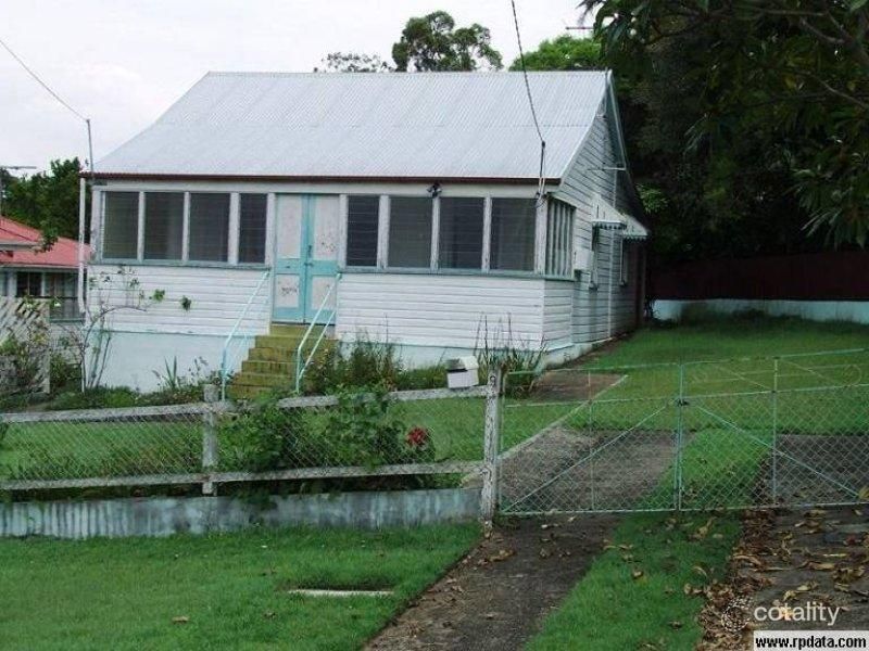 9 Clarke St, Bardon, QLD 4065