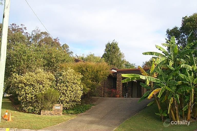 4 Roanne Ct, Petrie, QLD 4502