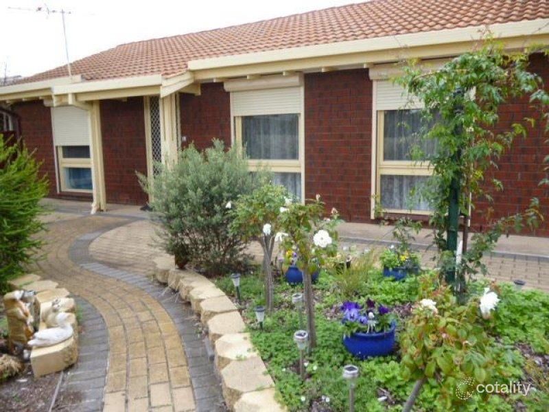 14 Sandpiper Cres, Aberfoyle Park, SA 5159