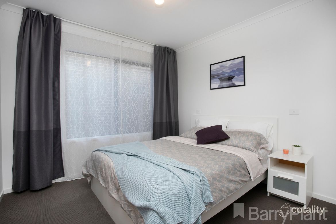 11 Breeze Way, Greenvale, VIC 3059