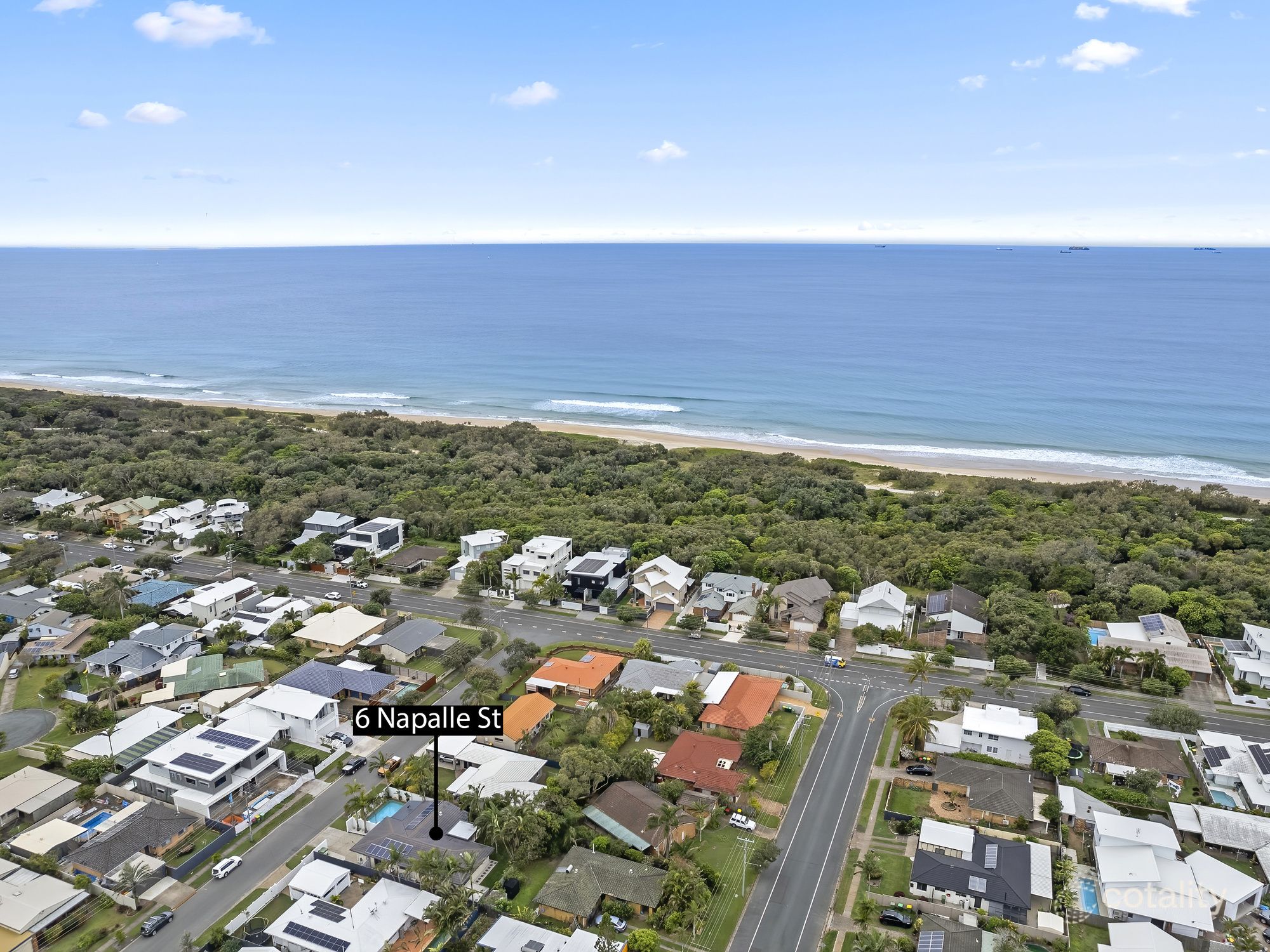 6 Napalle St, Warana, QLD 4575
