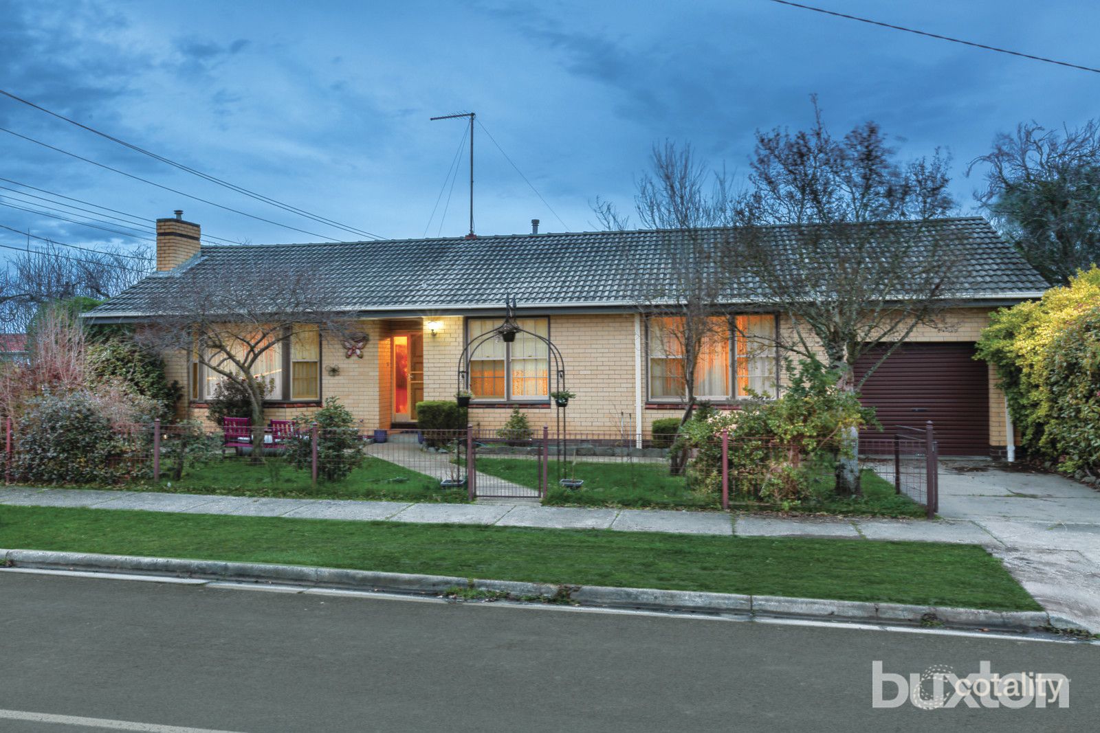 310 Forest St, Wendouree, VIC 3355