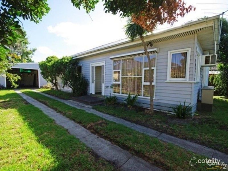 17 Glennie Ave, Oakleigh South, VIC 3167