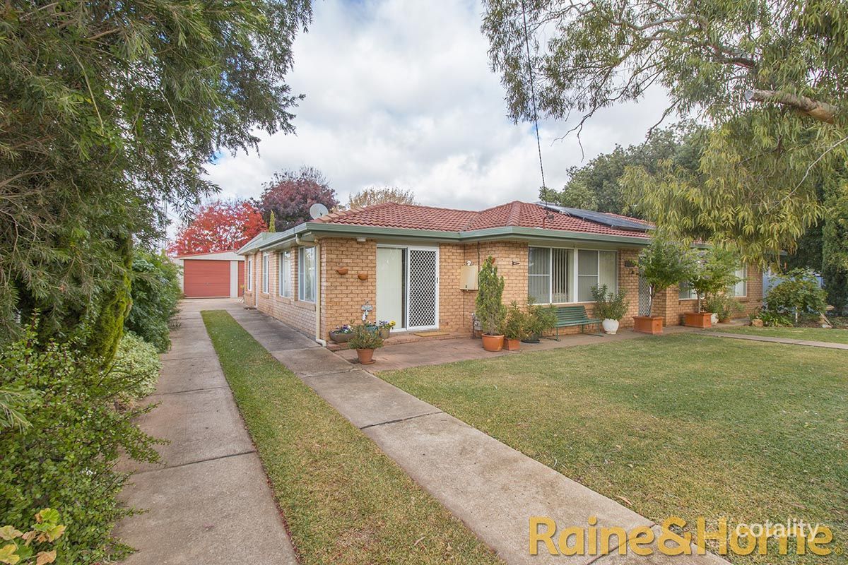 196 Cathundril St, Narromine, NSW 2821