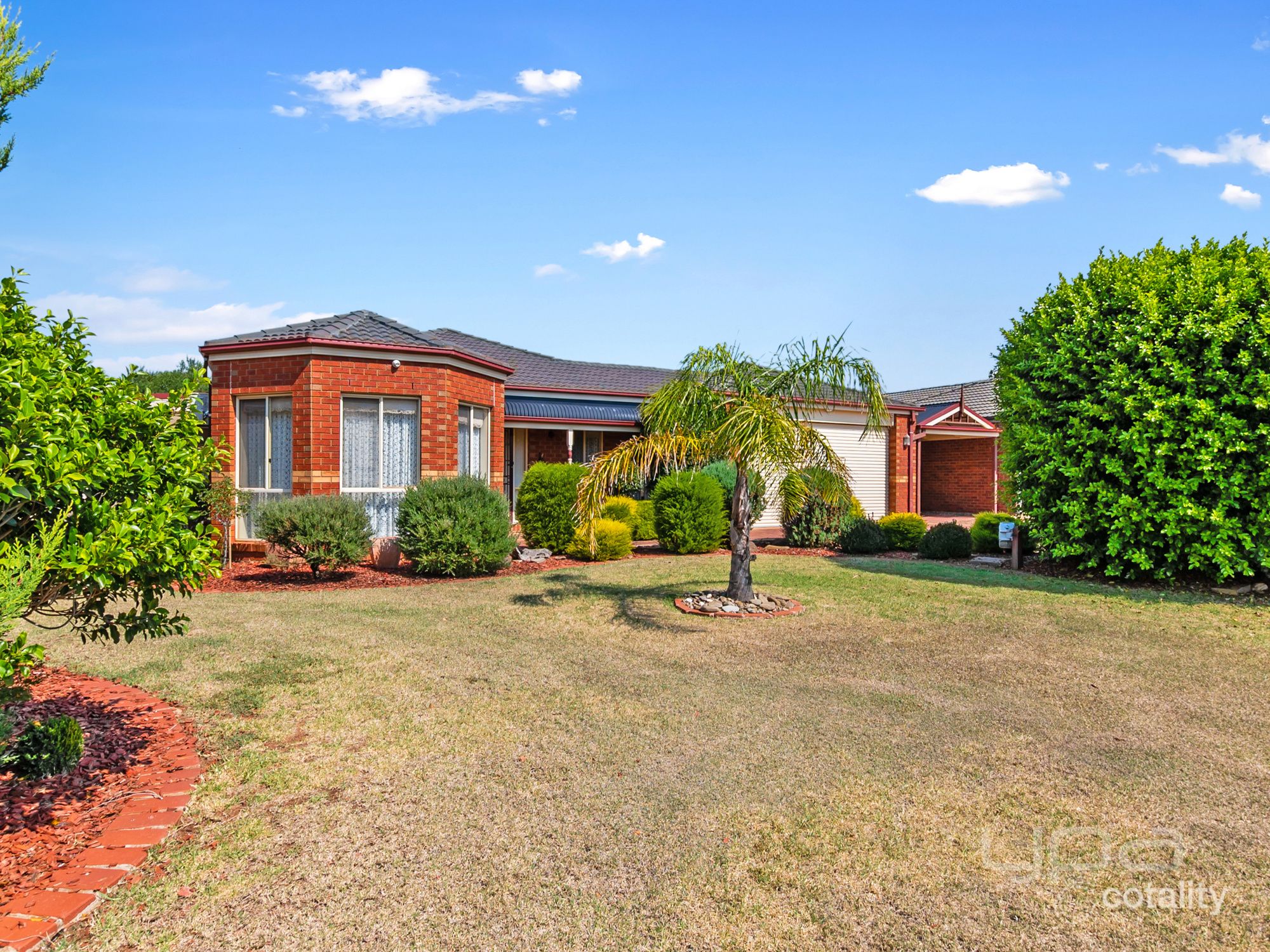 2 Bluebell Ct, Melton West, VIC 3337