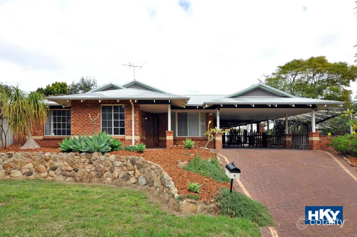 4 Valley Brook Rd, Caversham, WA 6055