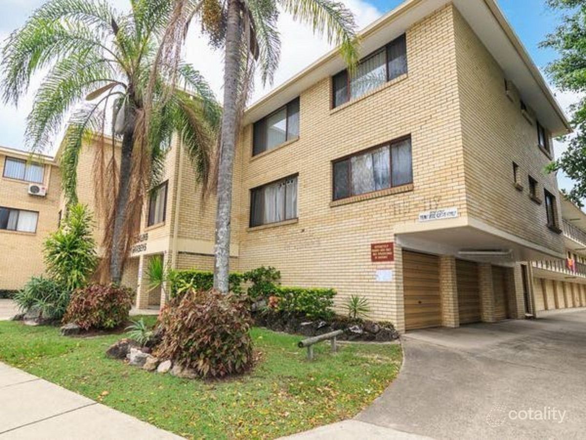 15/115 Frank St, Labrador, QLD 4215