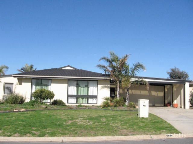 3 Pialba Gr, West Lakes Shore, SA 5020