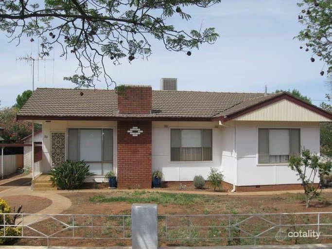 23 Orange St, Parkes, NSW 2870