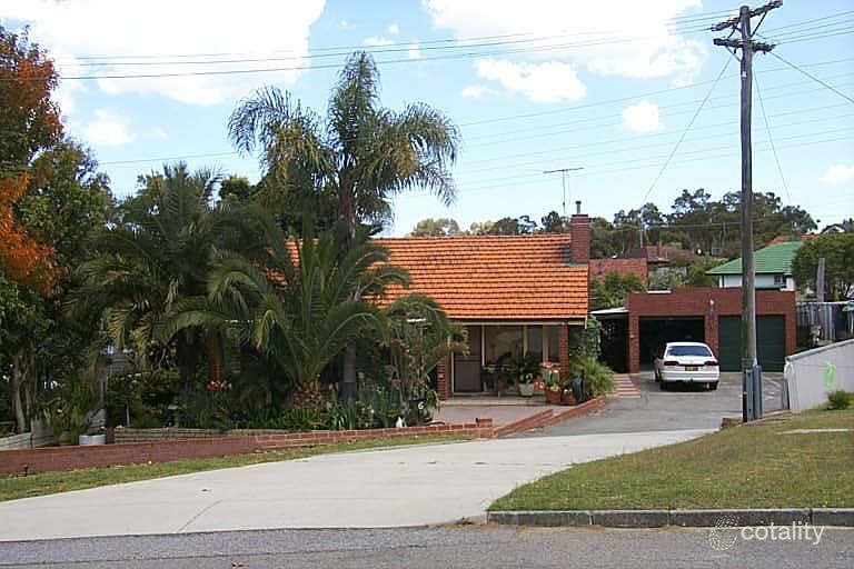 6 Burridge Way, Hamilton Hill, WA 6163