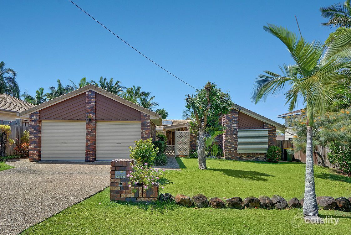 19 Lawrence St, Mooloolaba, QLD 4557