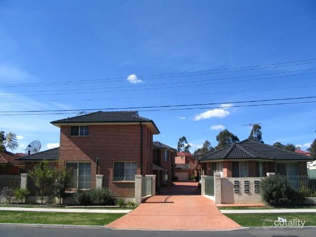 4/14 Chrysanthemum Ave, Lurnea, NSW 2170