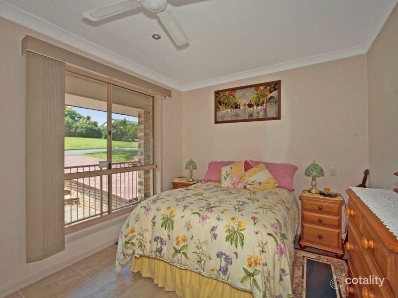 42 Walter Cres, Banora Point, NSW 2486