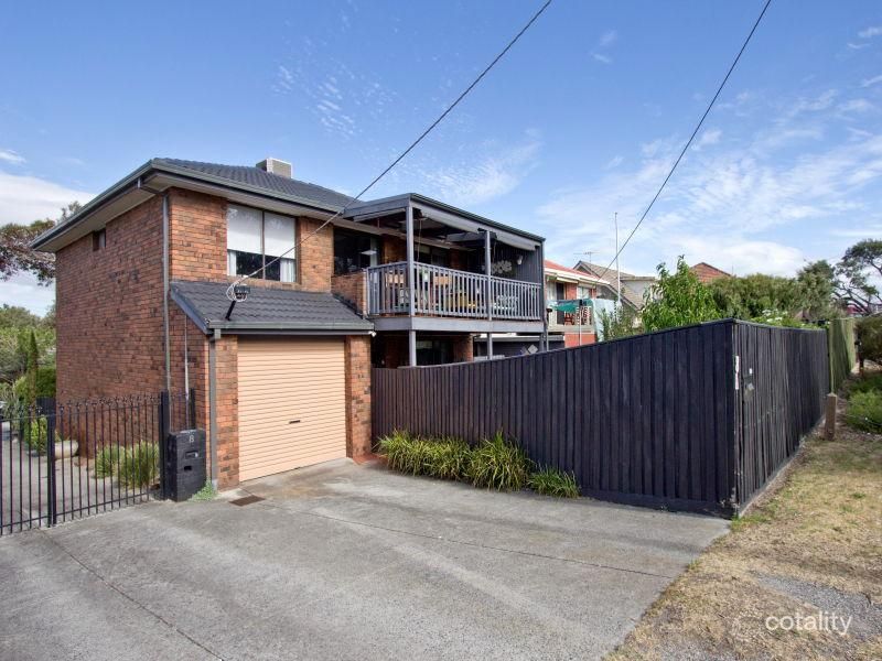 1/8 Nepean Hwy, Seaford, VIC 3198