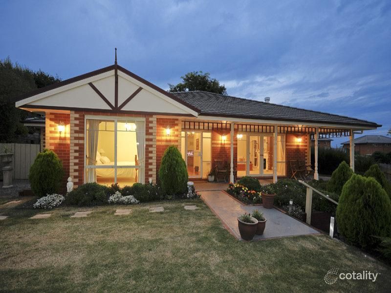 8 Noble Ct, Lilydale, VIC 3140