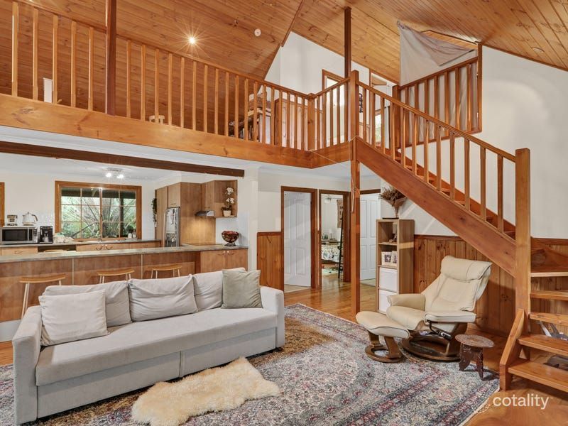 621 Glenview Rd, Glenview, QLD 4553