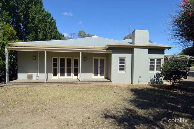 178 Simmie Rd, Echuca Village, VIC 3564