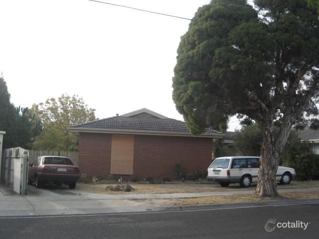 19 Watson Rd, Noble Park North, VIC 3174