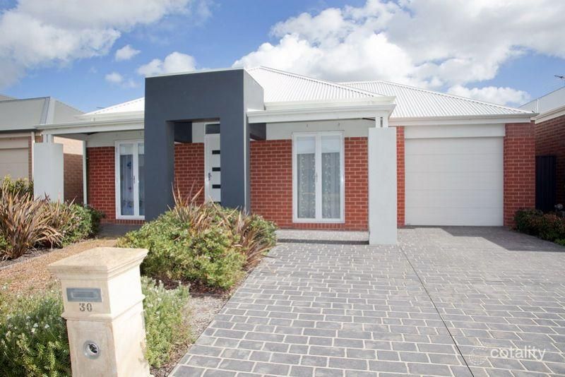 30 Riordan Cres, Mernda, VIC 3754
