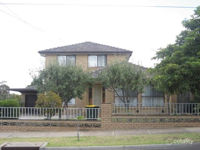 5 Highcombe Cres, St Albans, VIC 3021