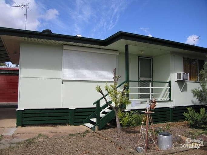 3 Mulga St, Blackwater, QLD 4717