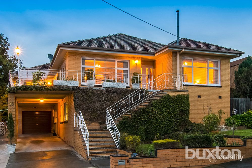 10 Edgecombe St, Hamlyn Heights, VIC 3215