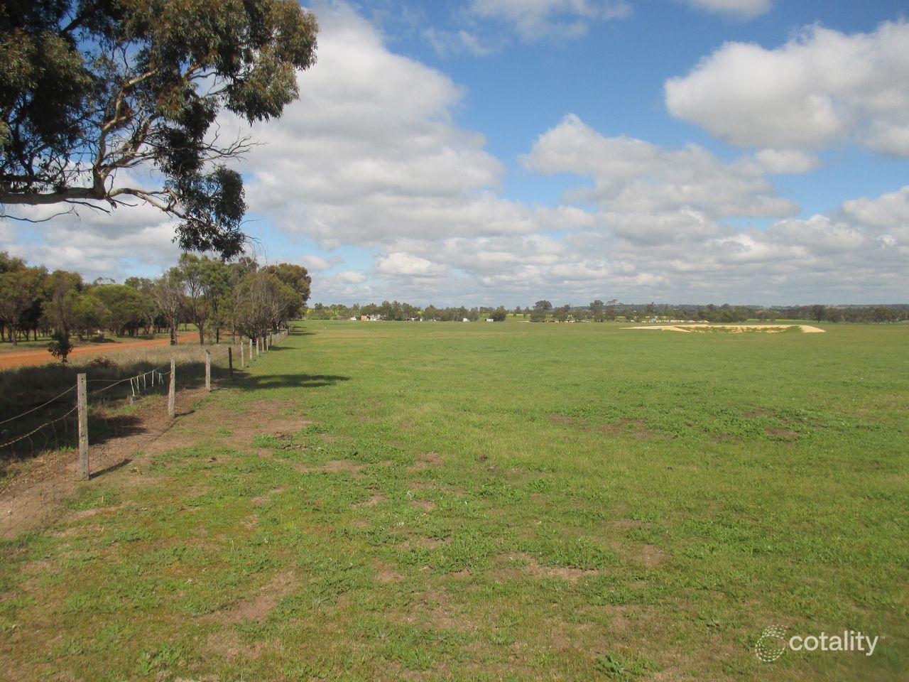 402 Mcguire Rd, Broomehill Village, WA 6318