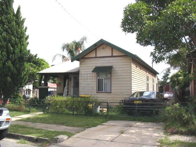 11 Albion St, Mayfield East, NSW 2304